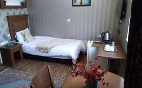 اتاق یک تخته (اقامت با صبحانه)