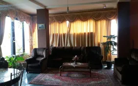 سوئیت پنج نفره (اقامت با صبحانه)