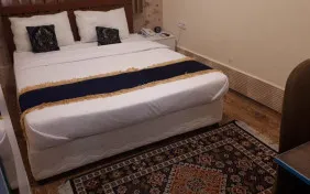 اتاق دوتخته دبل (اقامت باصبحانه)