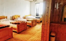 اتاق چهار نفره (اقامت بدون صبحانه)