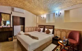 دو تخته دبل (اقامت با صبحانه)