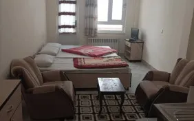 اتاق سه تخته