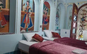 اتاق دوتخته دبل شاه نشین (اقامت با صبحانه)