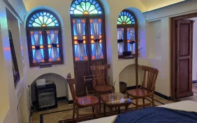 کانکت چهار نفره رف (اقامت با صبحانه)