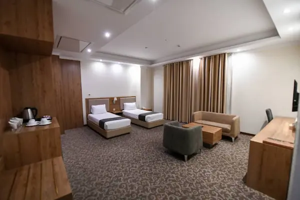 سوییت چهار نفره (صبحانه)