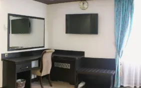 اتاق یک تخته کینگ (اقامت با صبحانه)