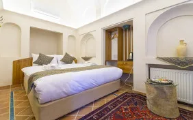 اتاق 103(دو تخته) (اقامت با صبحانه)