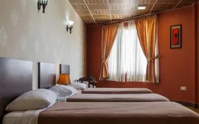 اتاق سه تخته