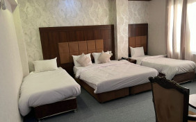 اتاق چهارتخته (اقامت با صبحانه)