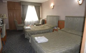 اتاق یک تخته (اقامت با صبحانه)