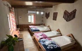 اتاق چهار تخته ولیک(سینگل) (اقامت بدون صبحانه)