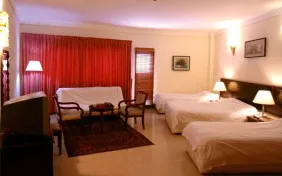 اتاق دوتخته استاندارد(فاقد آسانسور) (اقامت با صبحانه)