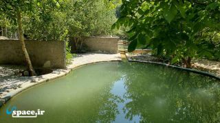 سوئیت شیشه ای 24 متری استخردار (فاقد سرویس بهداشتی اختصاصی)