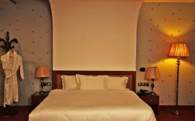 اتاق چهار تخته (اقامت با صبحانه)