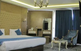 اتاق یک تخته رویال (اقامت با صبحانه)