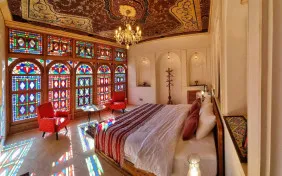 اتاق دوتخته ارسی یاقوت(vip) (اقامت با صبحانه)