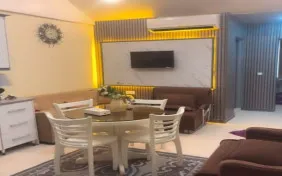 سوئیت سه تخته ممتاز (اقامت با صبحانه)