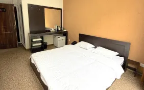 اتاق دوتخته دبل اقتصادی (اقامت با صبحانه)