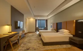 اتاق تویین اگزکتیو ویو جنگل طبقات 19 تا 23 (اقامت باصبحانه)