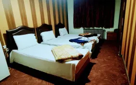 اتاق سه تخته(سینگل) (اقامت با صبحانه)