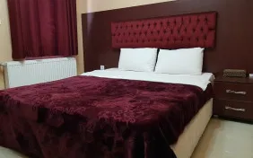 اتاق یک تخته (اقامت با صبحانه)