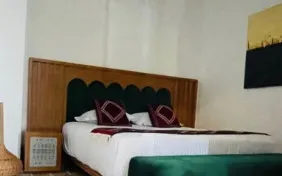 سوئیت یکخوابه چهارنفره لارژ پریشکا (اکونومی) (اقامت با صبحانه)