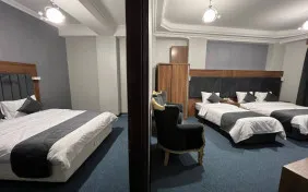 اتاق پنج تخته (اقامت با صبحانه)