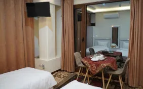 اتاق کانکت چهارتخته (اقامت با صبحانه)