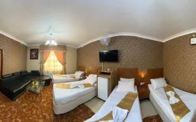 سوئیت یک خوابه شش نفره (اقامت با صبحانه)