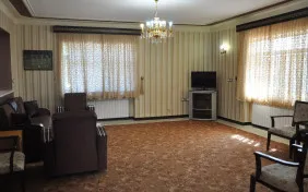 ویلا دو خوابه چهار نفره (اقامت با صبحانه)