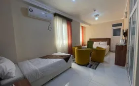 سوئیت یک خوابه پنج تخته (اقامت با صبحانه)