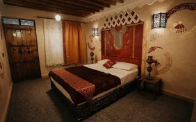 سنتي کانکت چهار نفره(سردرزري) (اقامت با صبحانه)