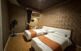 سوئیت یکخوابه دو تخته (اقامت با صبحانه)