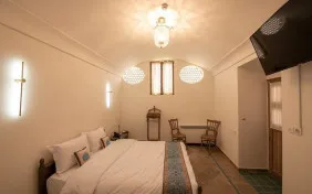 اتاق سه تخته شمس ایران 2 (اقامت با صبحانه)