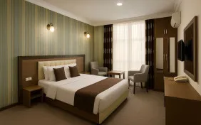 اتاق یک تخته (اقامت با صبحانه)