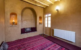 اتاق دو نفره ( بدون سرویس و حمام ) (اقامت با صبحانه)