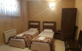 اتاق دوتخته توئین (اقامت با صبحانه)