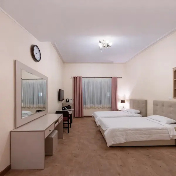 اتاق دو تخته تویین استاندارد (صبحانه)