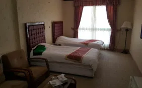 اتاق دو تخته توئین (اقامت با صبحانه)