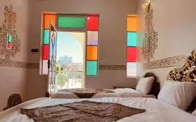 اتاق سه تخته (اقامت با صبحانه)