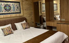 اتاق دو تخته دبل vip بهارستان (اقامت با صبحانه)