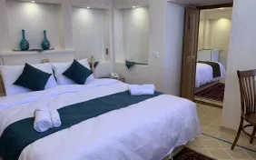 اتاق کانکت چهارتخته (اقامت با صبحانه)