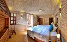 اتاق دوتخته دبل یشم (اقامت با صبحانه)