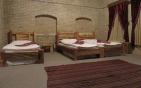 اتاق پنج تخته(سینگل) (اقامت با صبحانه)