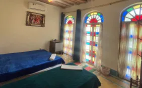 اتاق سه تخته (اقامت با صبحانه)