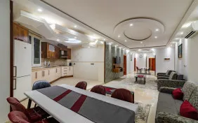 سوئیت سه خوابه شش نفره vip (اقامت با صبحانه)