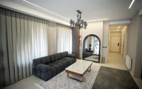 سوئیت یک خواب 70متری دو تخته دبل(سرویس بهداشتی ایرانی و فرنگی) (اقامت با صبحانه)