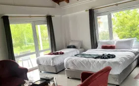 سوئیت یک خوابه چهارنفره دوبلکس (اقامت با صبحانه)