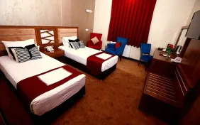 اتاق دو تخته توئین (اقامت با صبحانه)