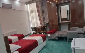 اتاق سه تخته (اقامت با صبحانه)